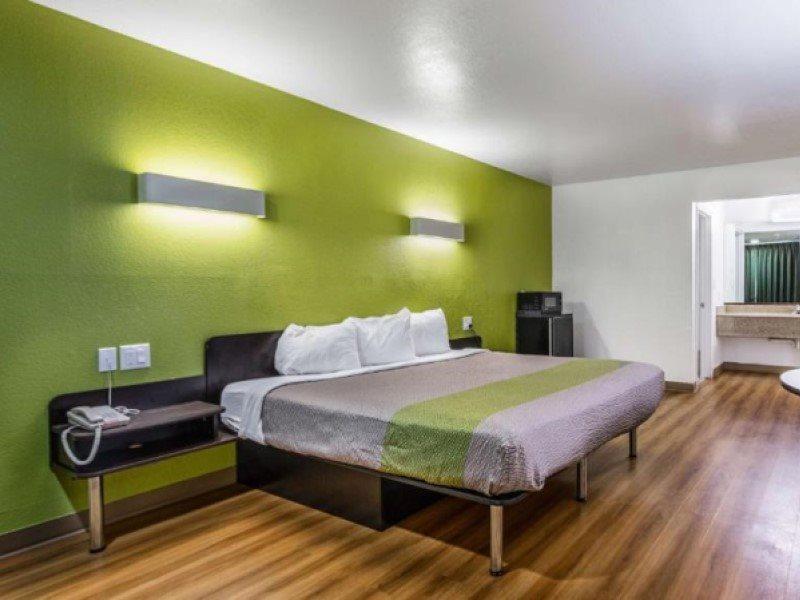 Motel 6-San Marcos, Tx - North Екстер'єр фото