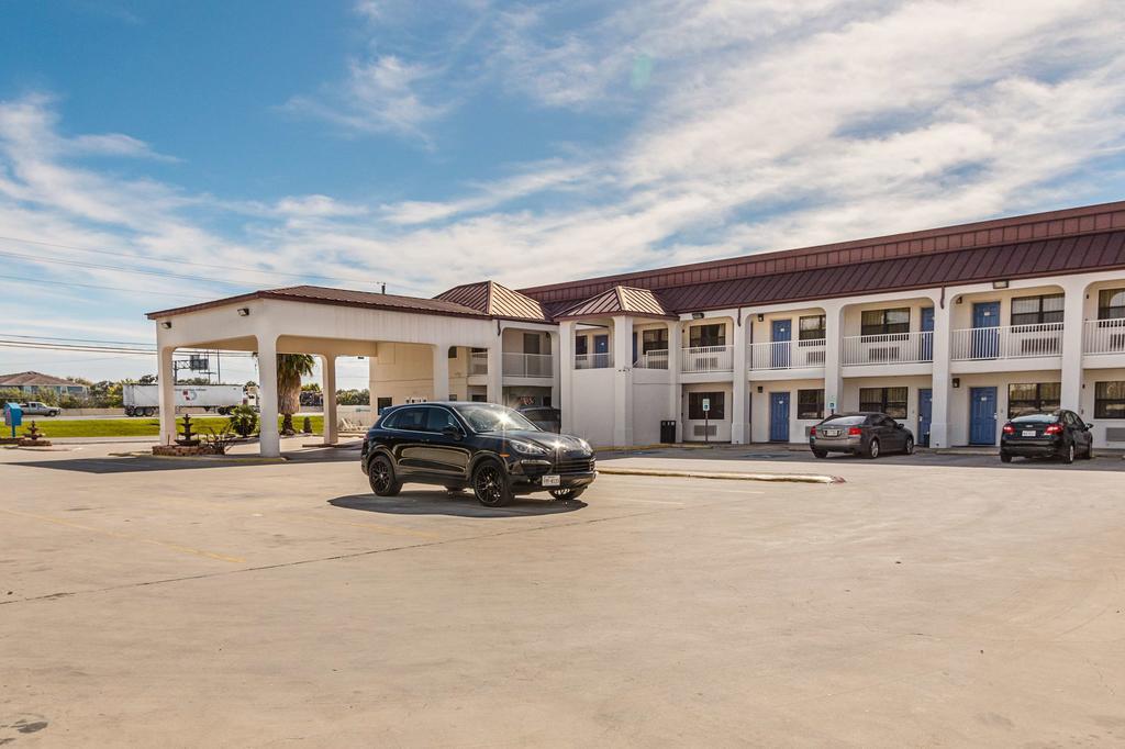 Motel 6-San Marcos, Tx - North Екстер'єр фото