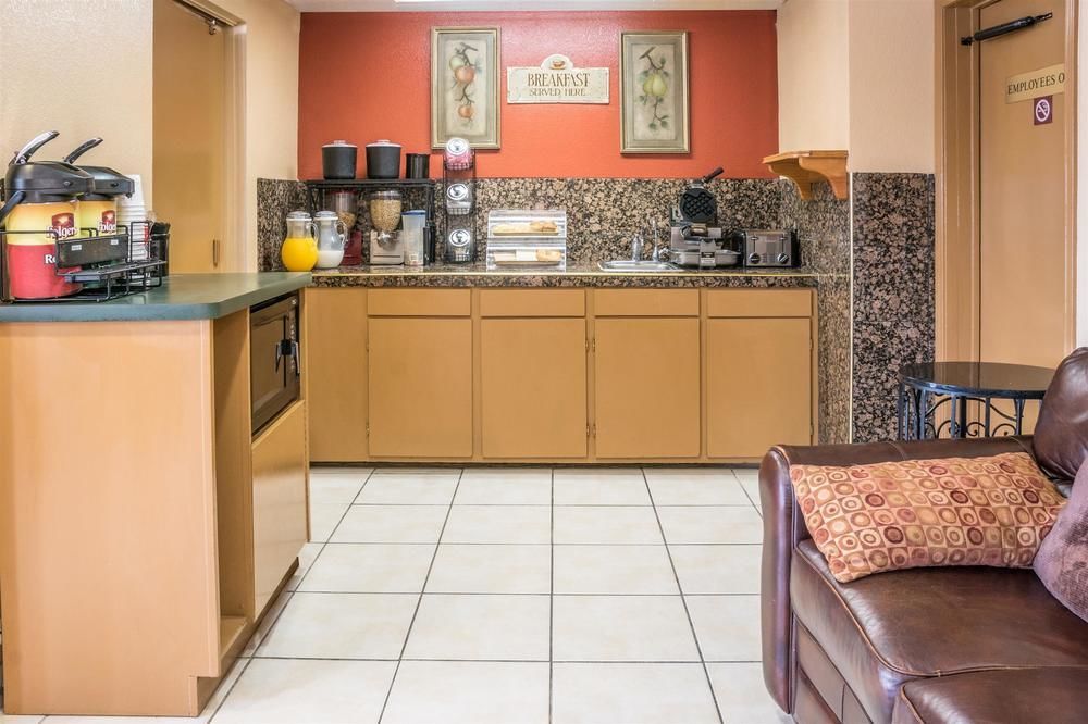 Motel 6-San Marcos, Tx - North Екстер'єр фото